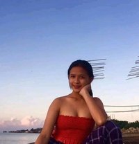 Kathryn New Hired Walker Filipino Escort In Davao