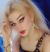 ميشا لعسل - Transsexual escort in Beirut