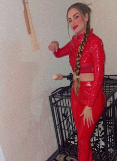 ꧁༻❤ مرام شرسة ❤ ༺꧂࿐ - escort in Abu Dhabi Photo 2 of 10