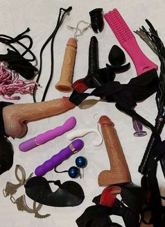 حليب بزاز - escort in Muscat Photo 4 of 6