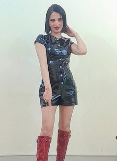 لينا - escort in Muscat Photo 2 of 10