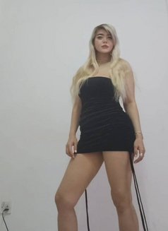 إيرانية جميلة جدا وجذابة - puta in Muscat Photo 4 of 8