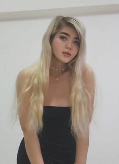 إيرانية جميلة جدا وجذابة - puta in Muscat Photo 7 of 8