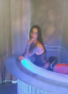 رشا - Intérprete transexual de adultos in Beirut Photo 4 of 7