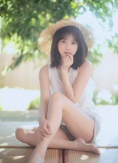 燕燕 · 𝐂𝐡𝐥𝐨𝐞 - escort in Dubai Photo 7 of 11