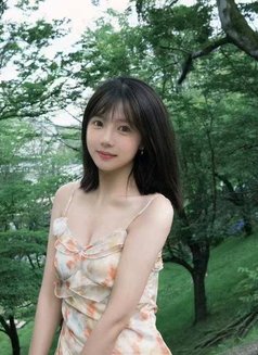 燕燕 · 𝐂𝐡𝐥𝐨𝐞 - escort in Dubai Photo 10 of 11