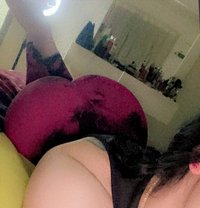 ميمي - Transsexual escort in Bangkok