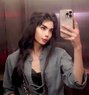 بلقيس عربية - Transsexual escort in İstanbul Photo 1 of 3