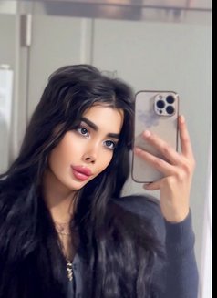 بلقيس عربية - Acompañantes transexual in İstanbul Photo 4 of 6