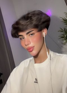 عبود🇸🇦 - Male escort in Riyadh Photo 8 of 12