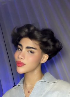 عبود🇸🇦 - Male escort in Riyadh Photo 1 of 11