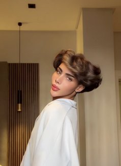 عبودي - Male escort in Riyadh Photo 2 of 9