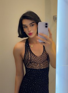 جوهرة - Male escort in Riyadh Photo 3 of 6