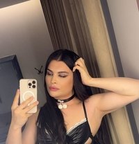 قمر شيميل - escort in Jeddah