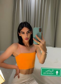 هيف - Male escort in Riyadh Photo 4 of 5