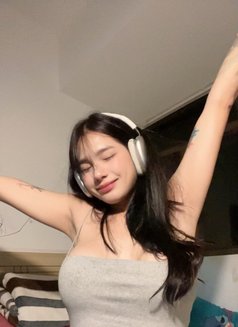 漂亮宝啦 - escort in Hong Kong Photo 7 of 8