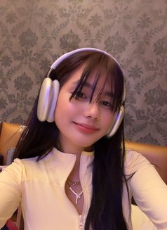 漂亮宝啦 - escort in Kuala Lumpur Photo 9 of 14