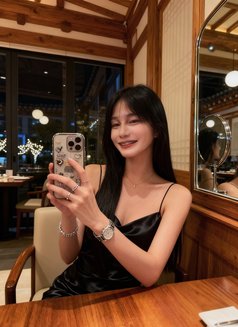 漂亮宝啦 - escort in Hong Kong Photo 10 of 10