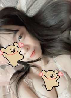 鴨小語 - escort agency in Taipei Photo 1 of 3