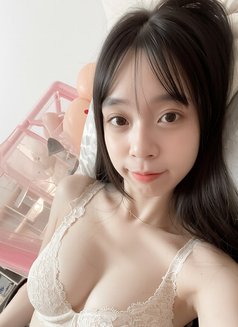 荷悅高檔外送 - escort in Taipei Photo 4 of 4