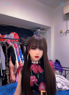 韩·卡斯 - Transsexual escort in Hong Kong Photo 10 of 10