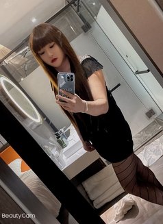 雪儿宝 - Transsexual escort in Hong Kong Photo 1 of 1