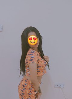 منار - escort agency in Al Manama Photo 2 of 2