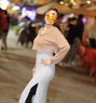 ساره - escort in Al Manama Photo 1 of 3