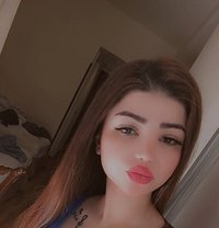 ليليان - escort agency in Beirut Photo 5 of 5