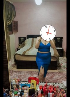 حجوزات خاصة ومستريس - escort in Cairo Photo 6 of 9