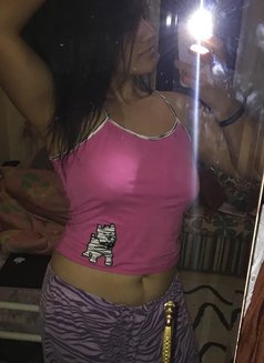 عرض خاااص علي العلاقه والفيديو كول - escort in Cairo Photo 2 of 6