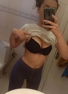 ريلاشن برايفت وفيديو كول - escort in Cairo Photo 3 of 6