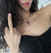 لارين - escort in Cairo