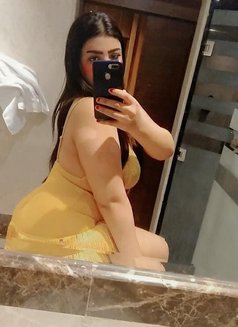 موجودة فى جده واصله اليوم - escort in Jeddah Photo 29 of 29