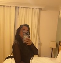 رهف - escort in Muscat