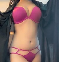 ريرى البرنسيسه - escort in Riyadh