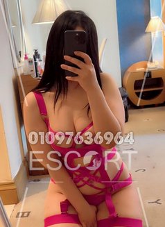 ملكة الرقص الشرقى - escort in Riyadh Photo 2 of 20