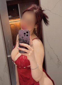 أسبوع وبسافر حاليا فى الرياض - escort in Riyadh Photo 12 of 28