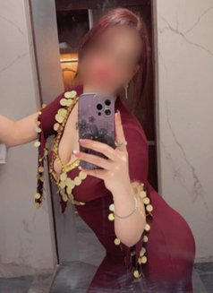 أسبوع وبسافر حاليا فى الرياض - escort in Riyadh Photo 14 of 28