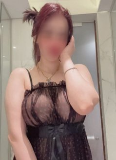 أسبوع وبسافر حاليا فى الرياض - escort in Riyadh Photo 21 of 28