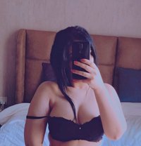 فطومه لسه واصله اليوم - escort in Riyadh Photo 4 of 22