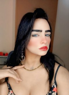شوشو - Transsexual escort in Cairo Photo 29 of 30