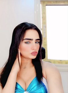 شوشو - Transsexual escort in Cairo Photo 21 of 30