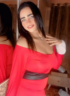 شوشو - Transsexual escort in Cairo Photo 23 of 30