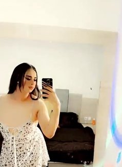 أدومي - Transsexual escort in Riyadh Photo 14 of 16