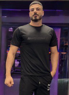 زياد - Acompañantes masculino in Dubai Photo 5 of 5