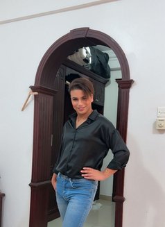 نور دلوع - Acompañantes masculino in Al Sohar Photo 5 of 5