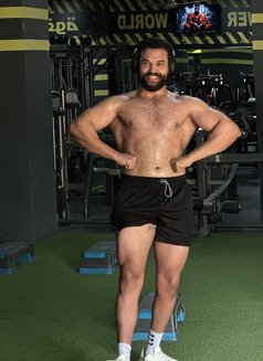 وسيم برنس - masseur in Muscat Photo 4 of 4
