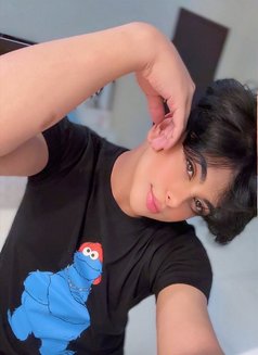 مجودى - Male escort in Muscat Photo 2 of 3