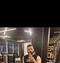 محمود - Male companion in Riyadh